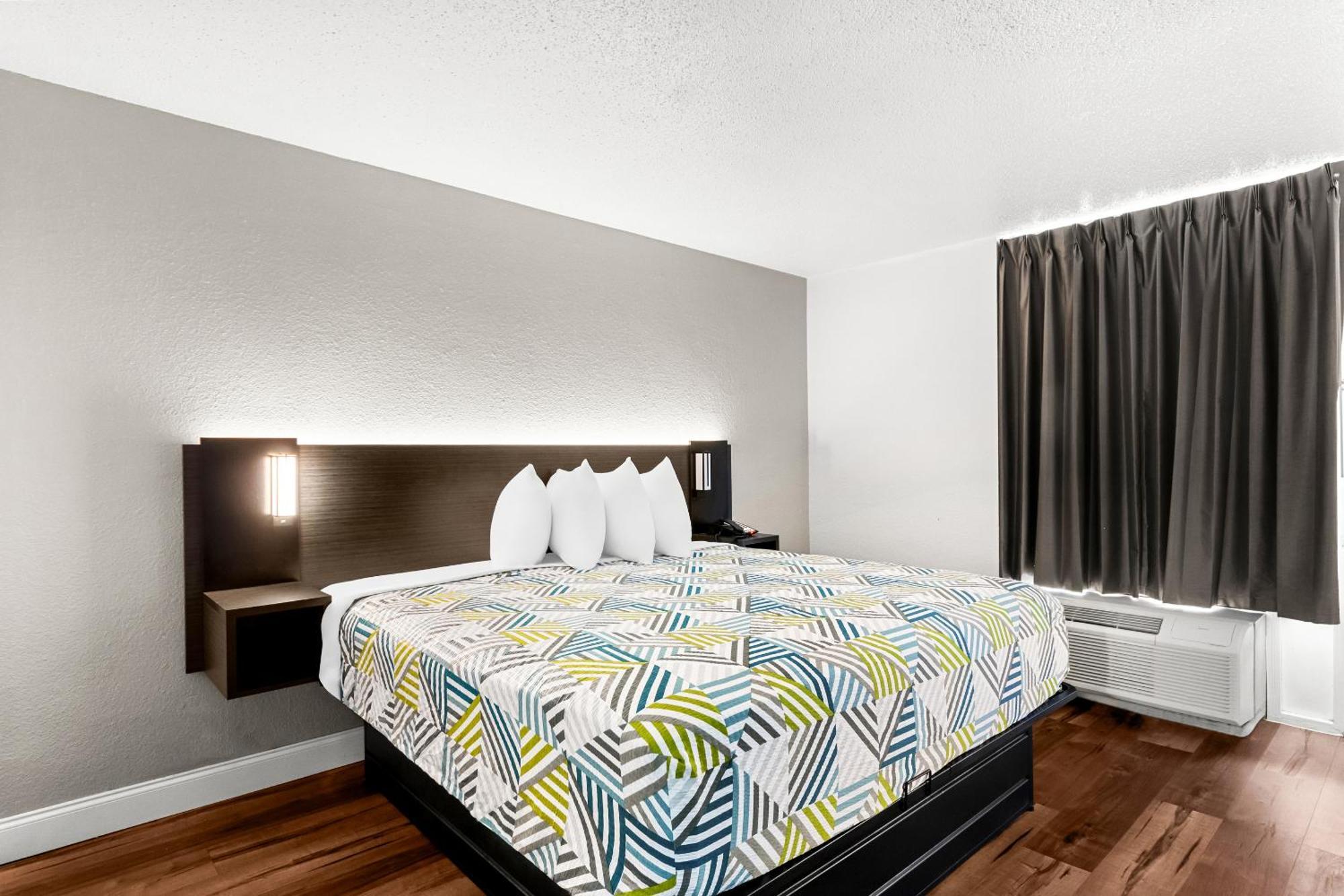 6 Port Lavaca, Tx Hotel 2*